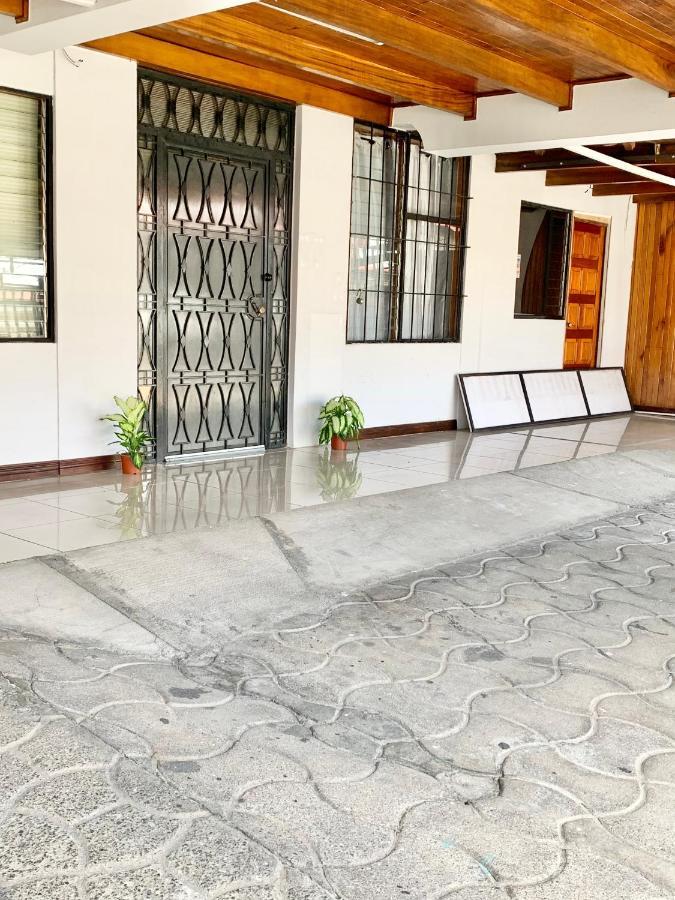 Global House Cr Hostel Backpackers Alajuela Habitacion Compartida 2 Camas Por Habitacion Exteriör bild